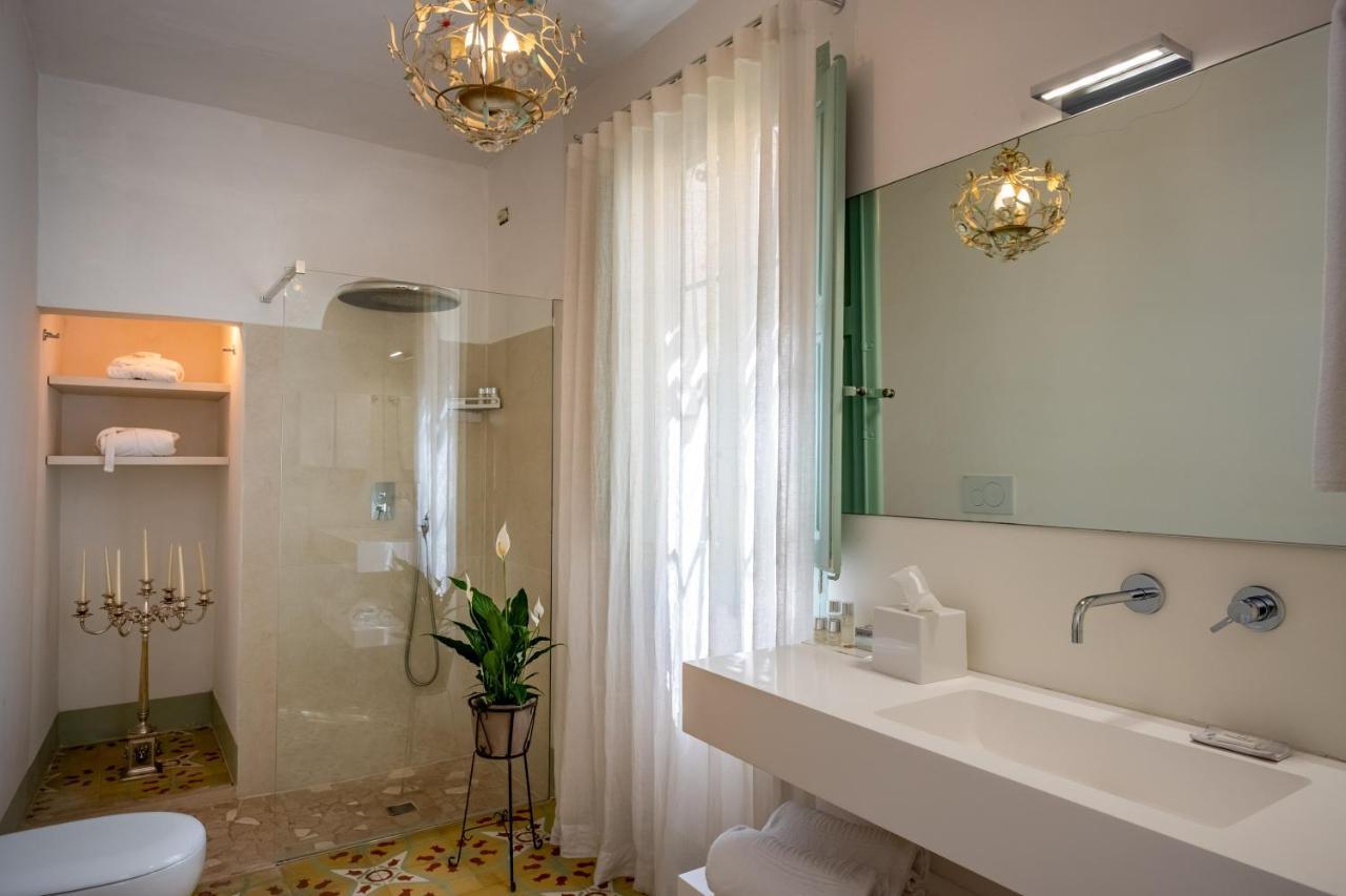 Palazzo Guido Bed & Breakfast Lecce Dış mekan fotoğraf