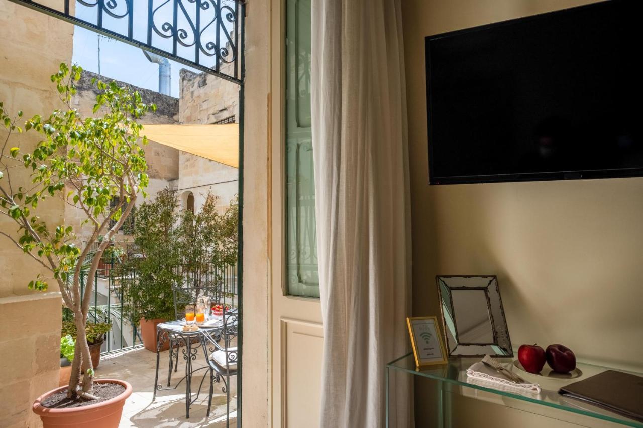 Palazzo Guido Bed & Breakfast Lecce Dış mekan fotoğraf