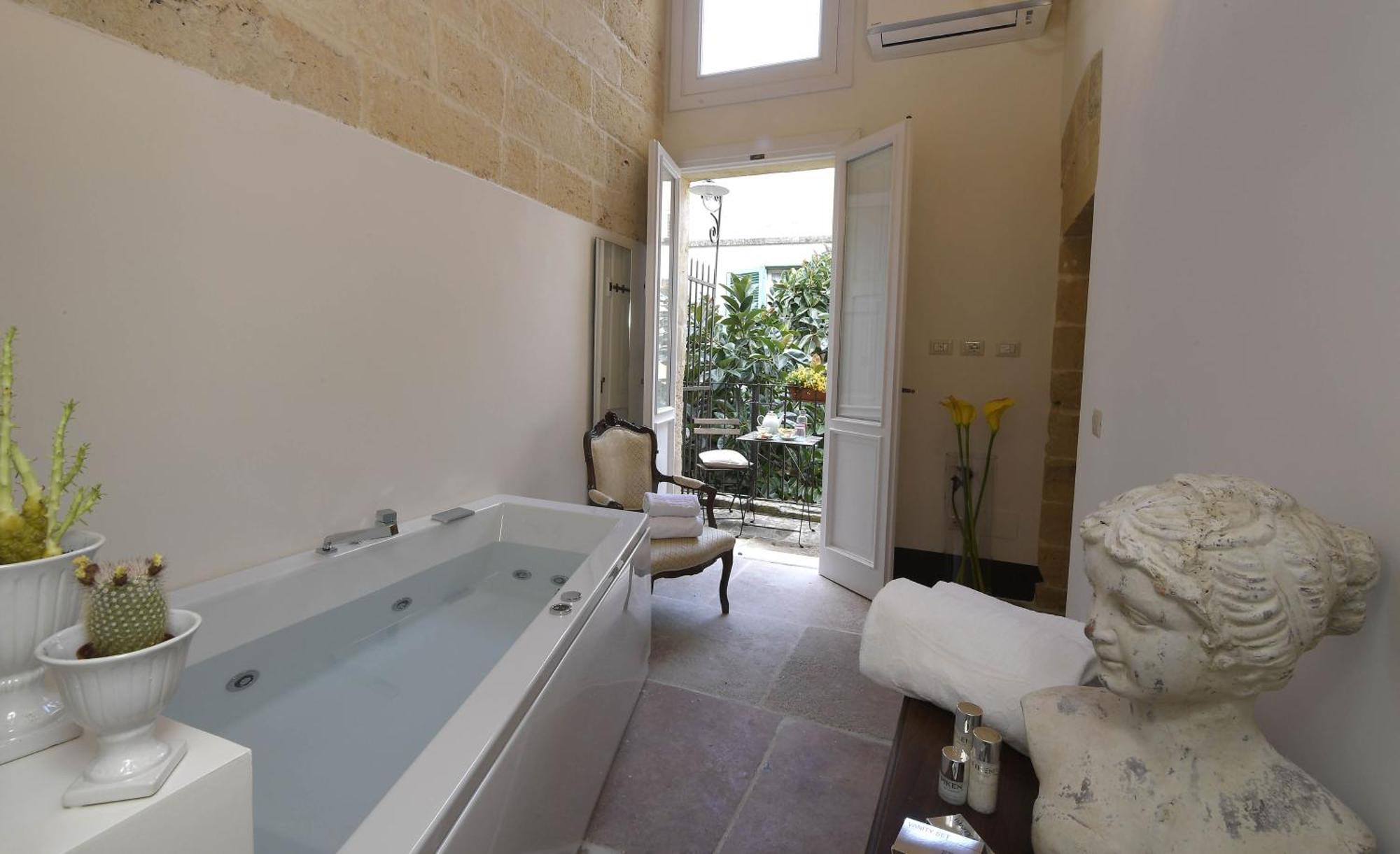 Palazzo Guido Bed & Breakfast Lecce Dış mekan fotoğraf