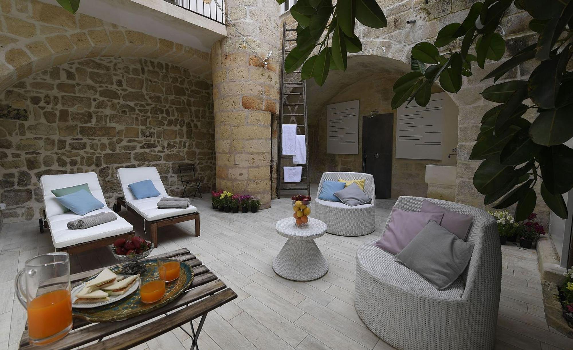 Palazzo Guido Bed & Breakfast Lecce Dış mekan fotoğraf
