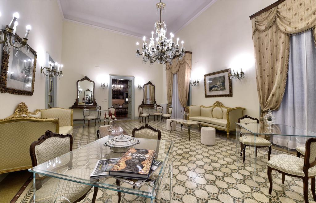 Palazzo Guido Bed & Breakfast Lecce Dış mekan fotoğraf