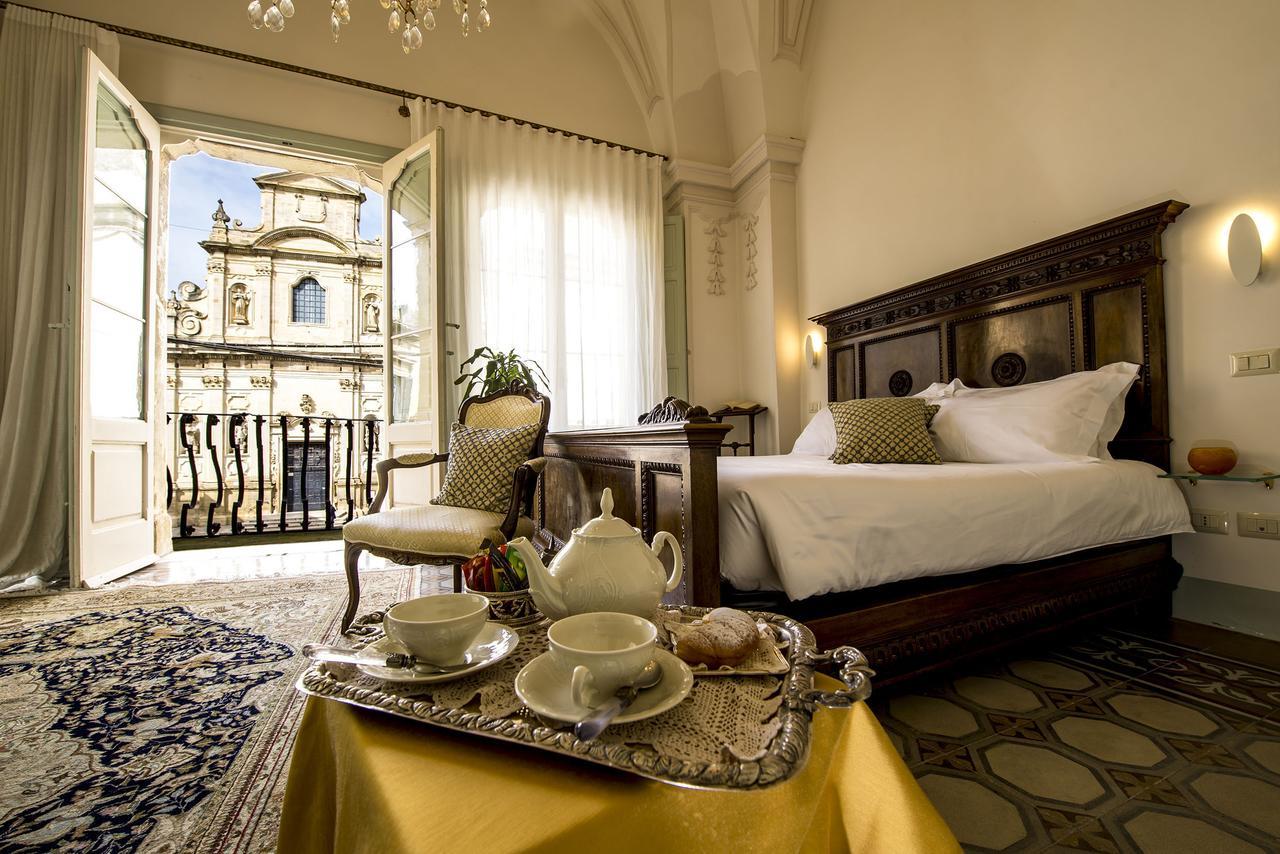 Palazzo Guido Bed & Breakfast Lecce Dış mekan fotoğraf